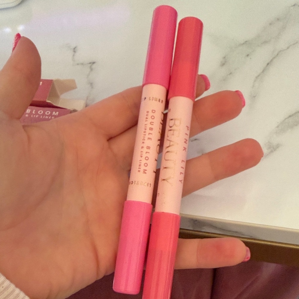 Pink Lily Beauty Double Bloom Lipstick & Lip Liner Duo Stick - 1 per order - Picture 8 of 10